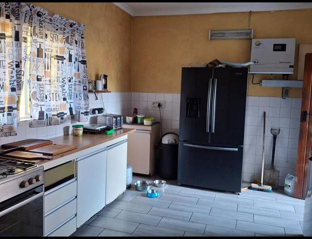 3 BEDROOM HOUSE FOR SALE IN ARBORETUM